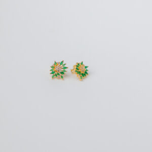 BRINCO MICROZIRCONIAS E PÉTALAS DE ESMERALDA
